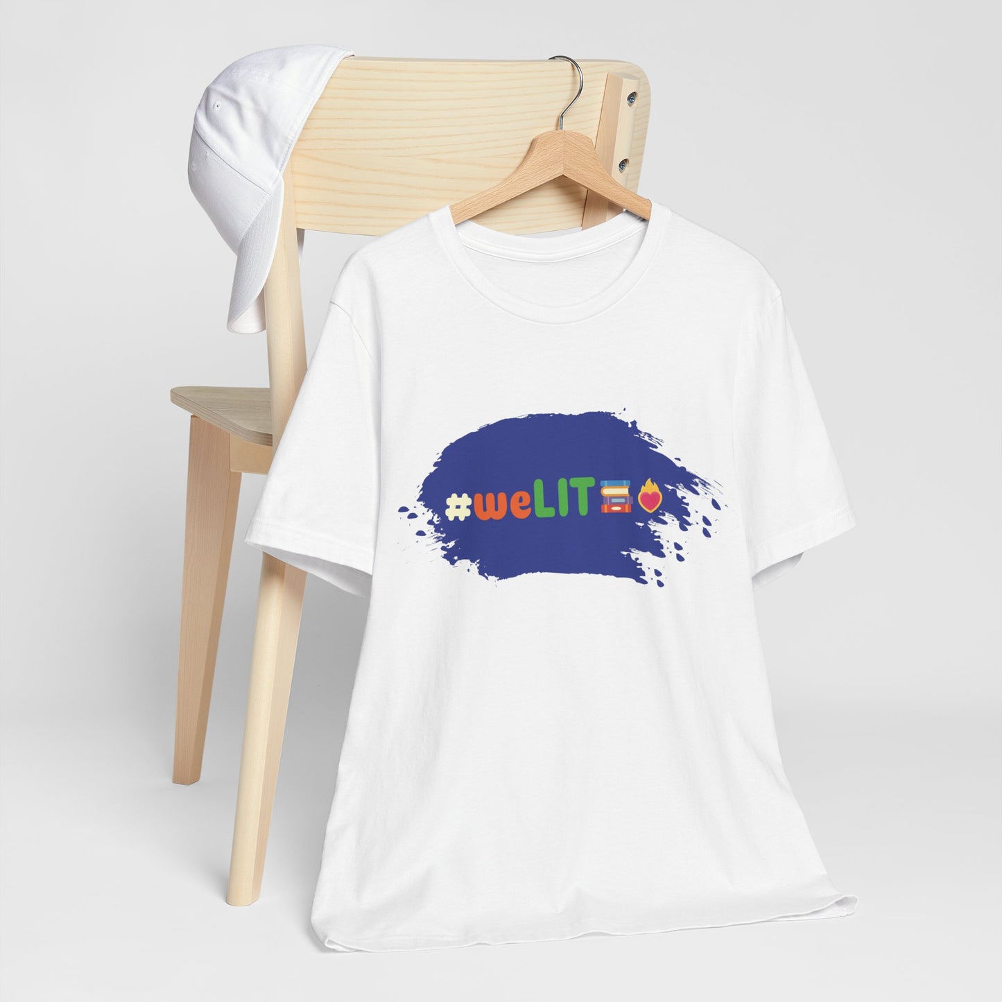 [D22] #weLIT🔥📚 Casual Tee - Trendy & Empowering Graphic T-Shirt